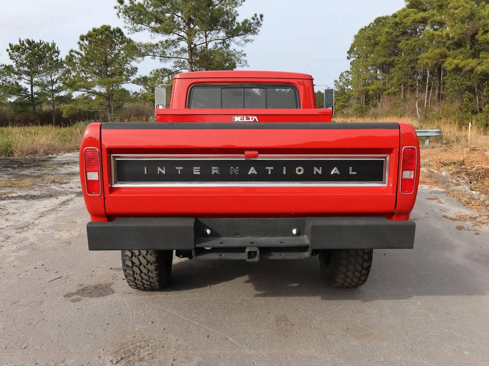 1971 International - Image 7 of 31