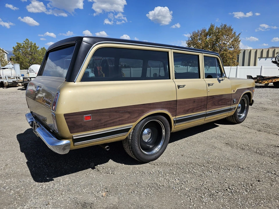 1971 International Harvester Travelall - Image 21 of 31