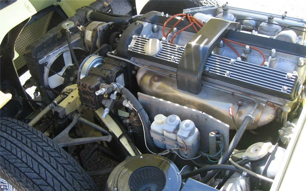 1971 Jaguar E-Type Series 2 - Image 3 of 4