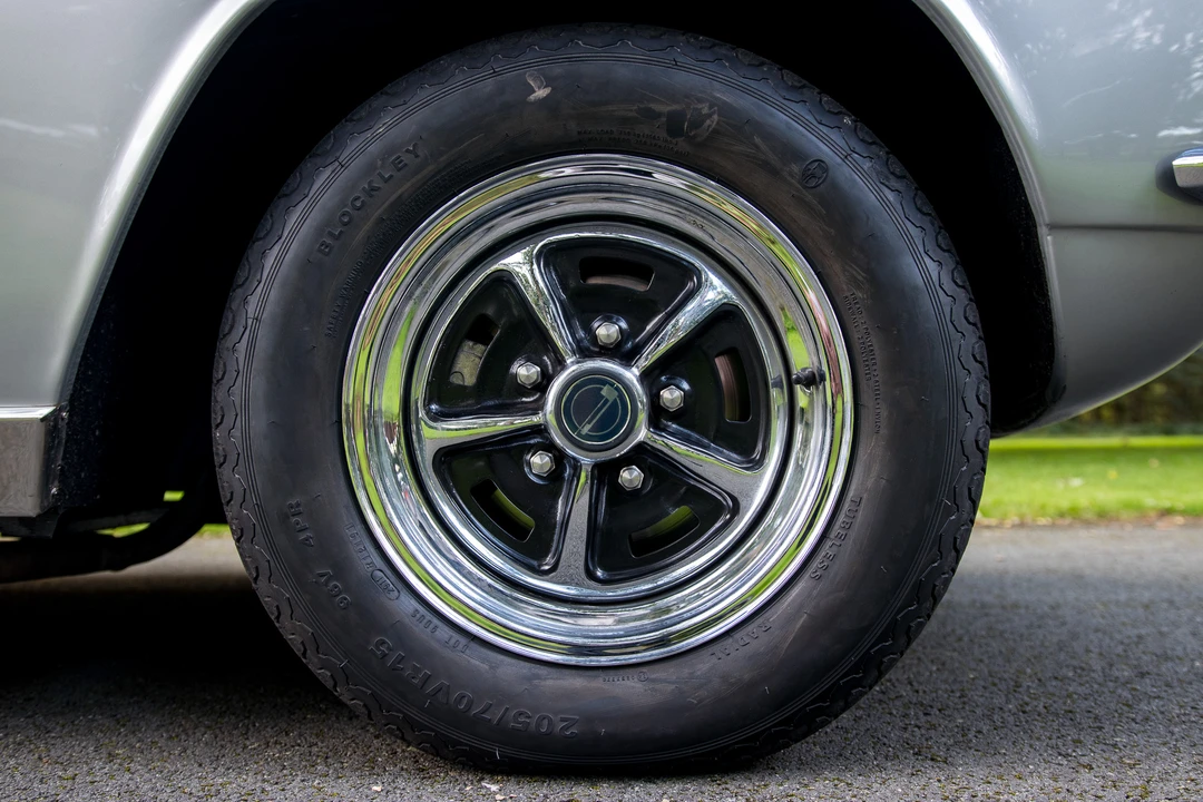 1971 Jensen Interceptor - Image 23 of 31