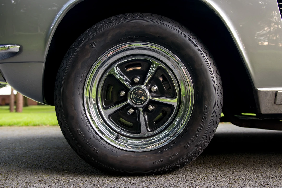 1971 Jensen Interceptor - Image 26 of 31