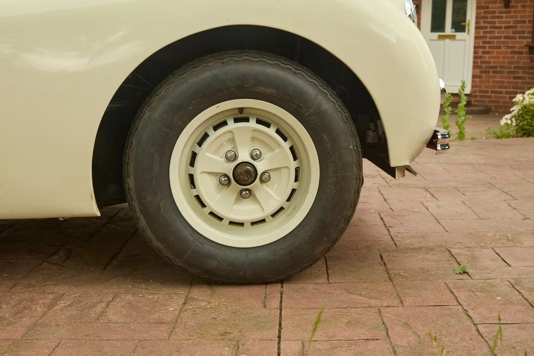 1971 Jaguar XK120 - Image 18 of 31