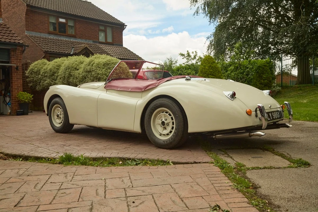 1971 Jaguar XK120 - Image 8 of 31