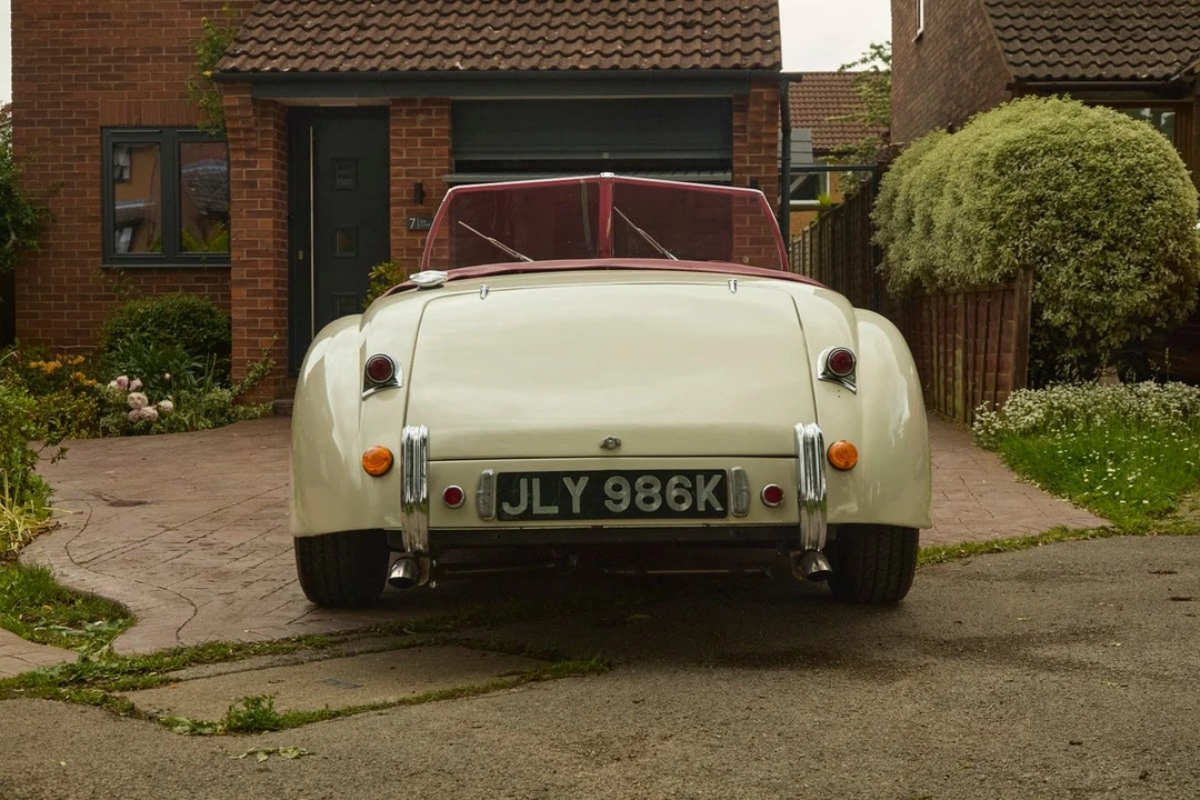 1971 Jaguar XK120 - Image 9 of 31