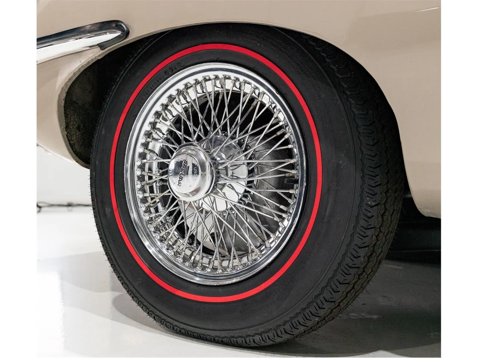 1971 Jaguar E-Type Series 3 V12 - Image 17 of 31