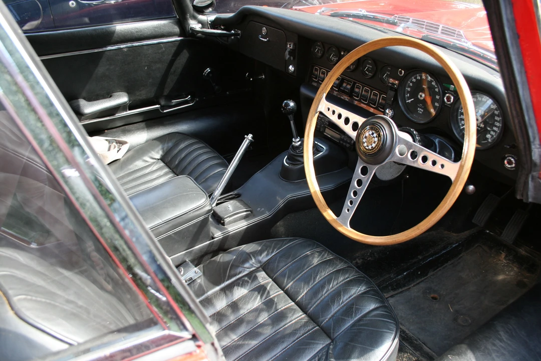 1971 Jaguar E-Type Series 2 - Image 3 of 4