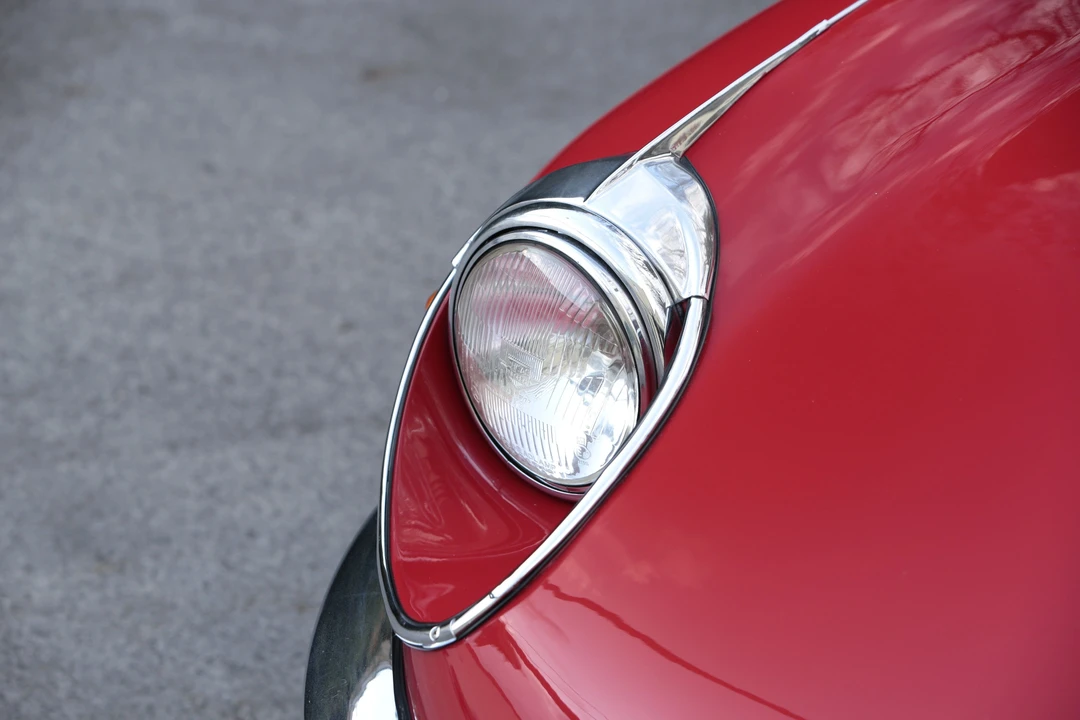 1971 Jaguar E-Type Series 2 - Image 2 of 6
