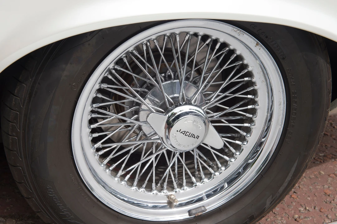 1971 Jaguar E-Type Series 3 V12 - Image 4 of 21