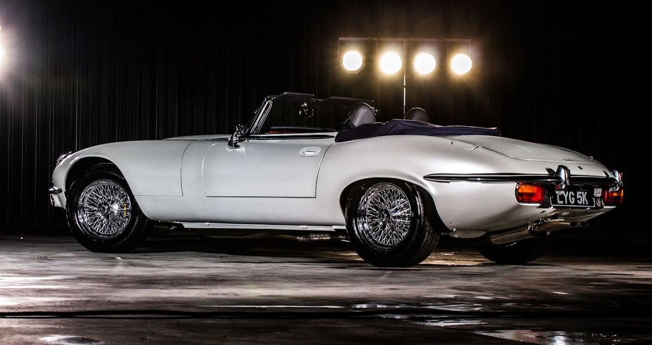 1971 Jaguar E-Type Series 3 V12 - Image 6 of 11