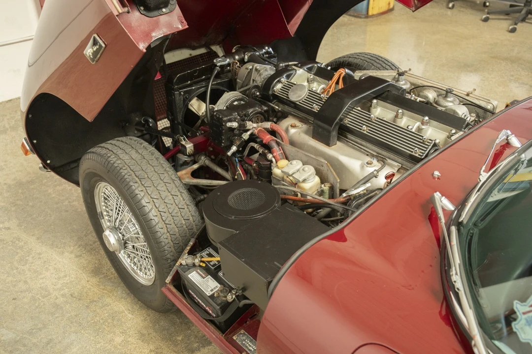 1971 Jaguar E-Type Series 2 - Image 25 of 31