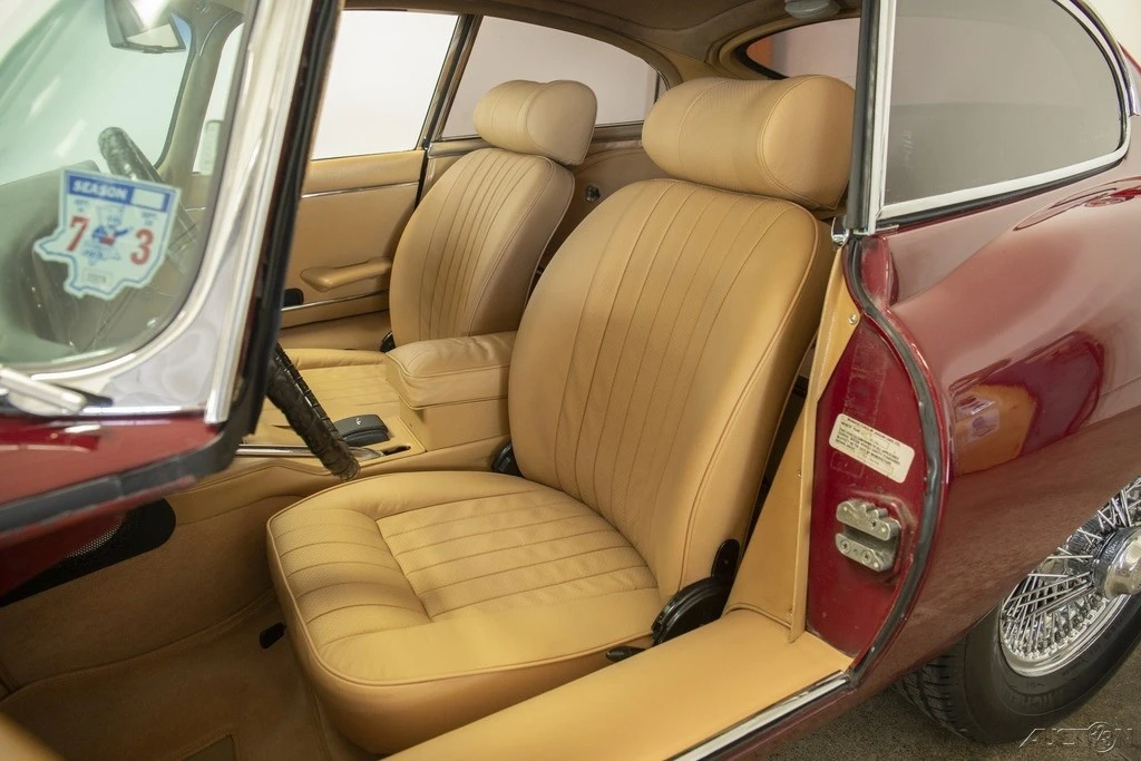1971 Jaguar E-Type Series 2 - Image 12 of 31