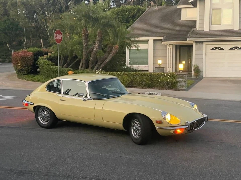 1971 Jaguar E-Type Series 3 V12 - Image 4 of 21