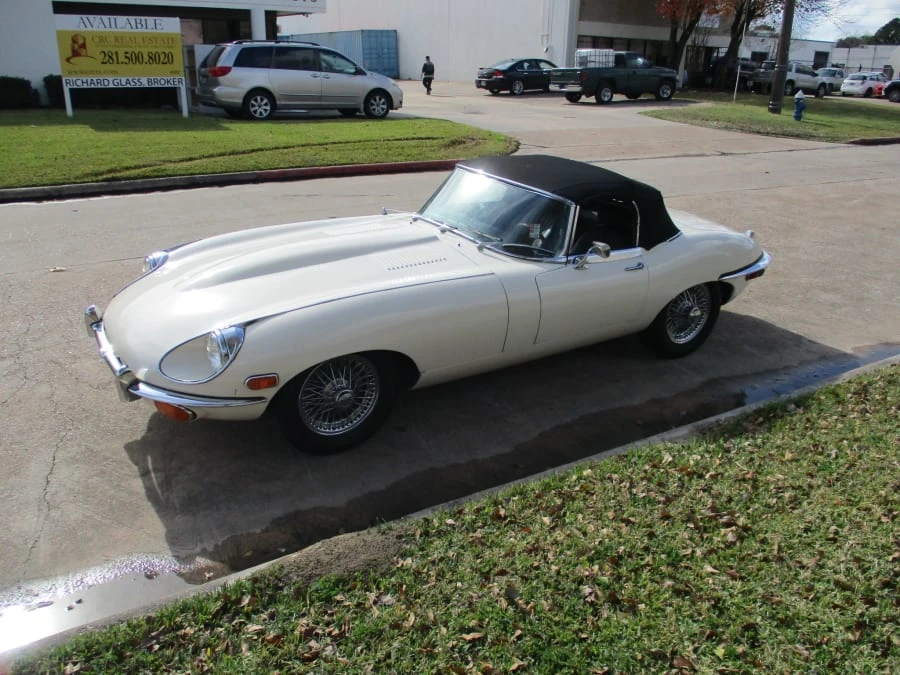 1971 Jaguar E-Type Series 2 - Image 2 of 12