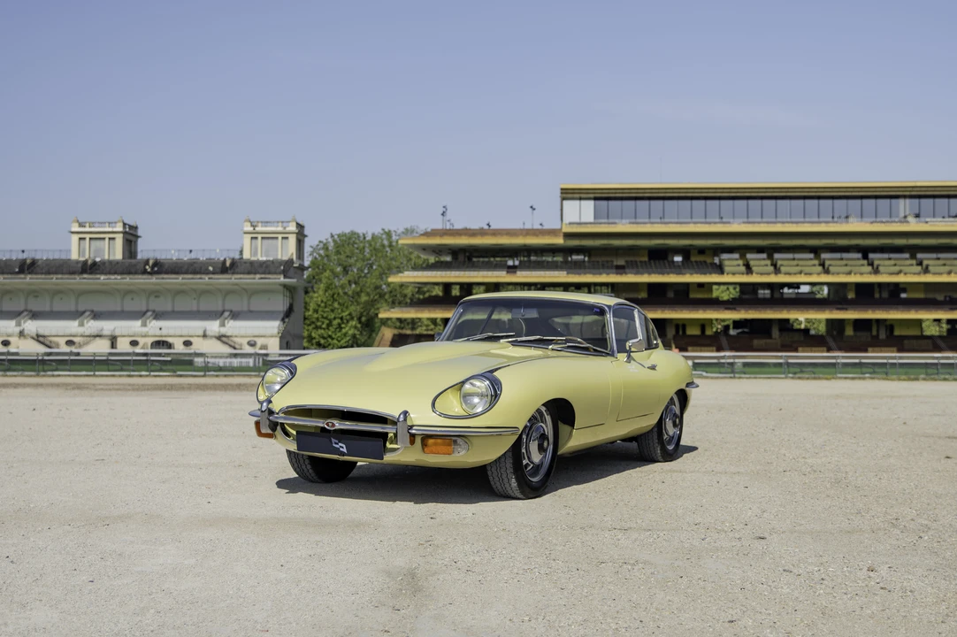 1971 Jaguar E-Type Series 2 - Image 9 of 31
