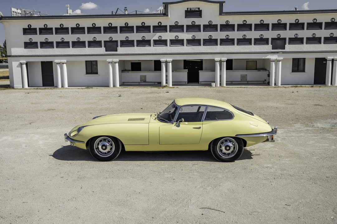 1971 Jaguar E-Type Series 2 - Image 17 of 31