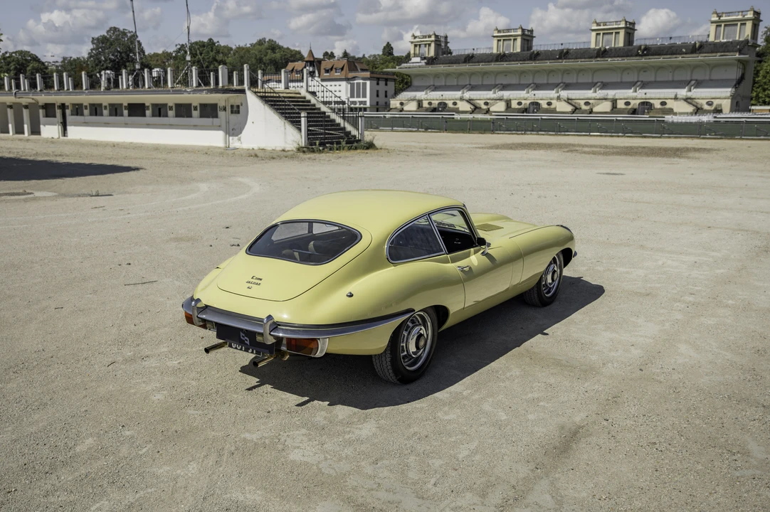 1971 Jaguar E-Type Series 2 - Image 18 of 31