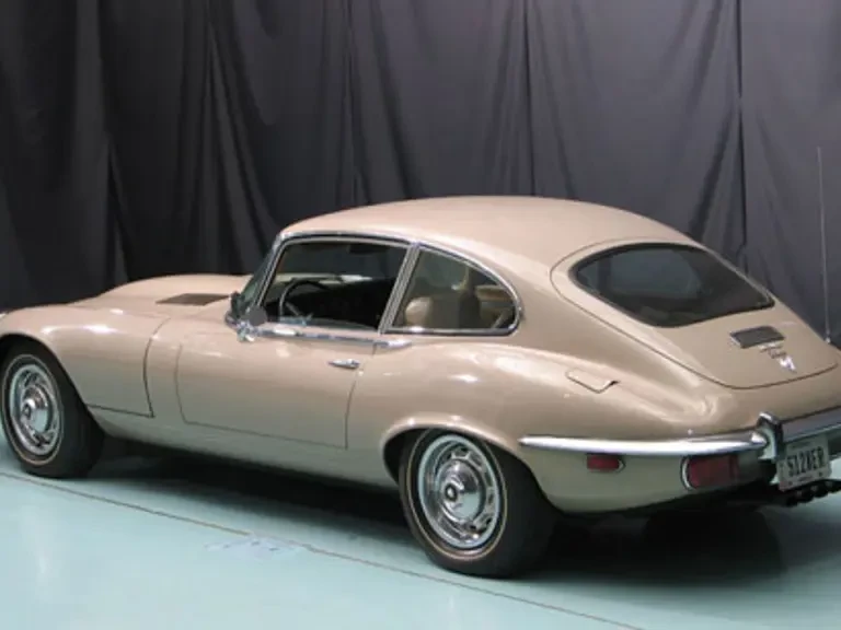 1971 Jaguar E-Type Series 2 - Image 3 of 4