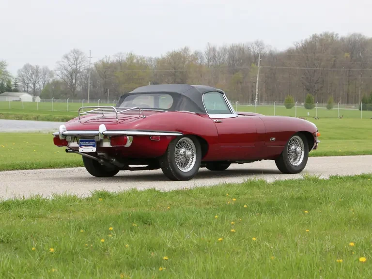 1971 Jaguar E-Type Series 2 - Image 2 of 2
