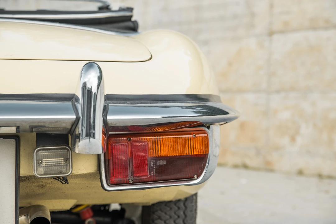 1971 Jaguar E-Type Series 2 - Image 30 of 31