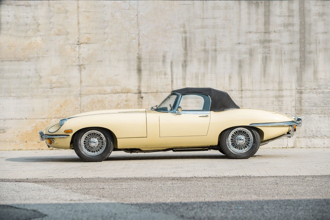 1971 Jaguar E-Type Series 2 - Image 5 of 31