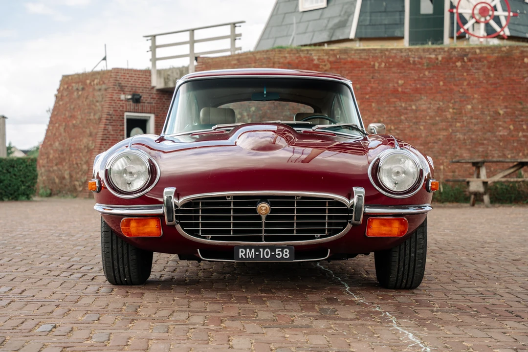 1971 Jaguar E-Type Series 3 V12 2+2 - Image 2 of 31
