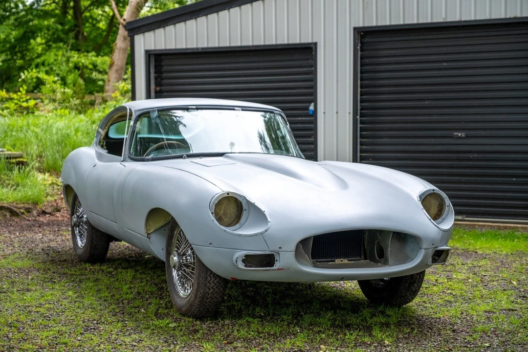 1971 Jaguar E-Type Series 2 - Image 2 of 30