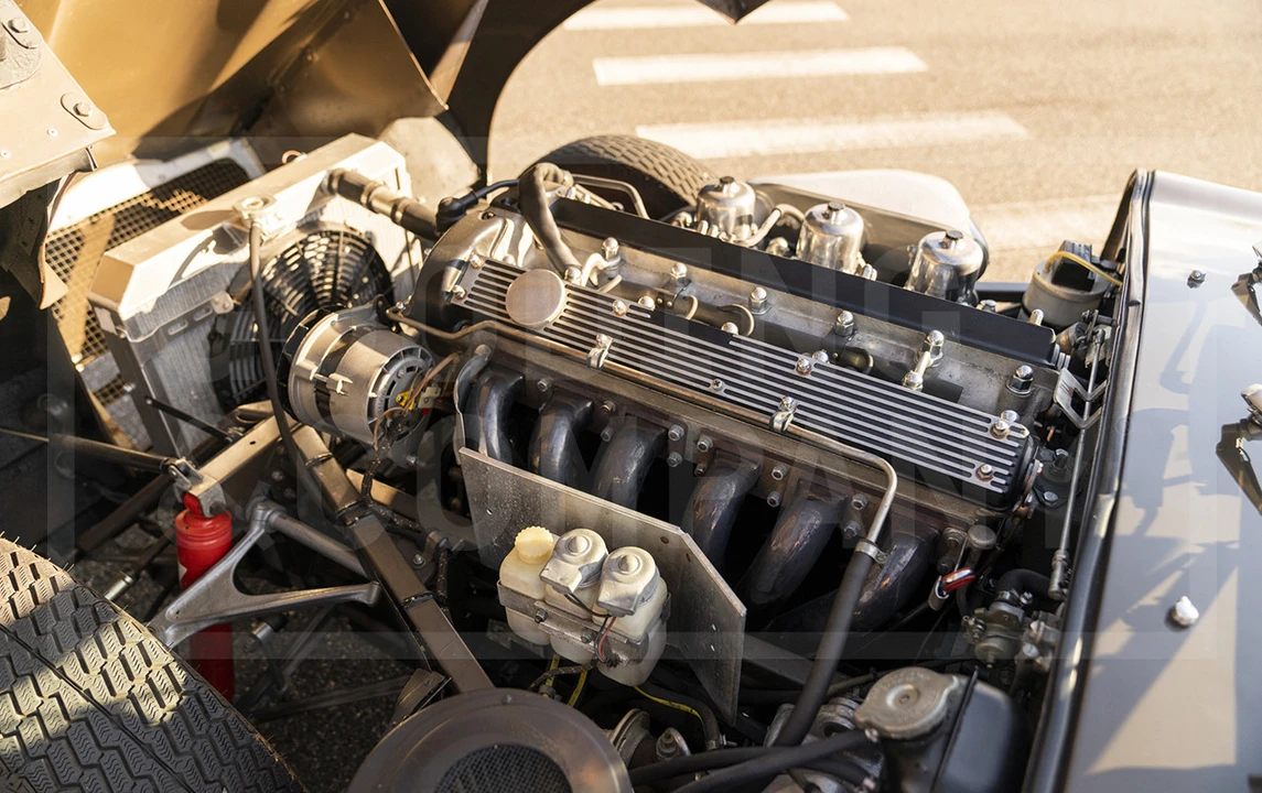 1971 Jaguar E-Type Series 2 - Image 16 of 17