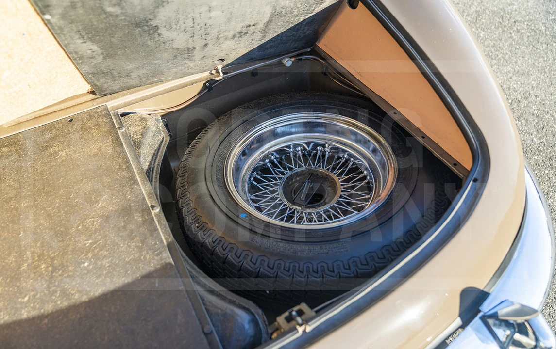 1971 Jaguar E-Type Series 2 - Image 13 of 17