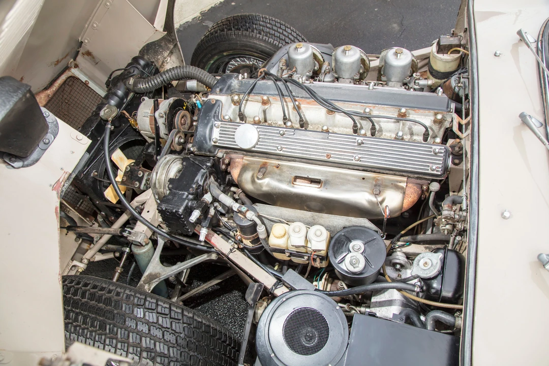 1971 Jaguar E-Type Series 2 - Image 16 of 31