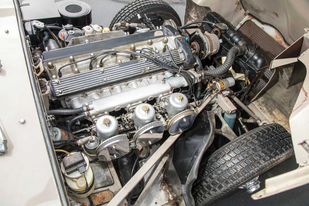 1971 Jaguar E-Type Series 2 - Image 17 of 31