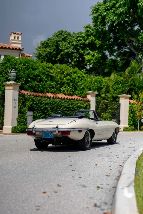 1971 Jaguar E-Type Series 2 - Image 10 of 31