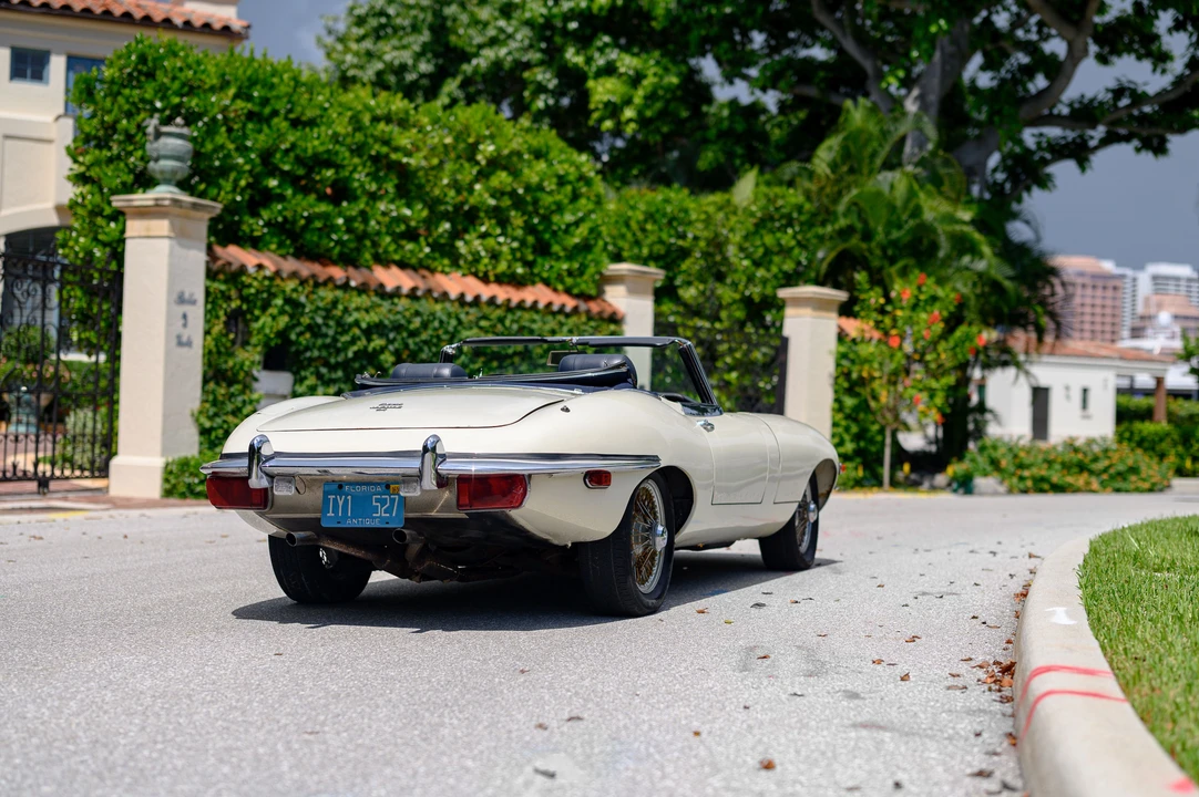 1971 Jaguar E-Type Series 2 - Image 13 of 31
