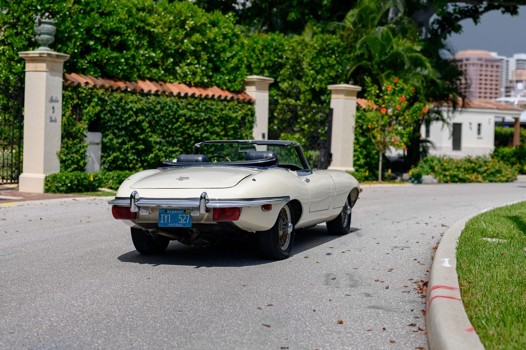 1971 Jaguar E-Type Series 2 - Image 14 of 31