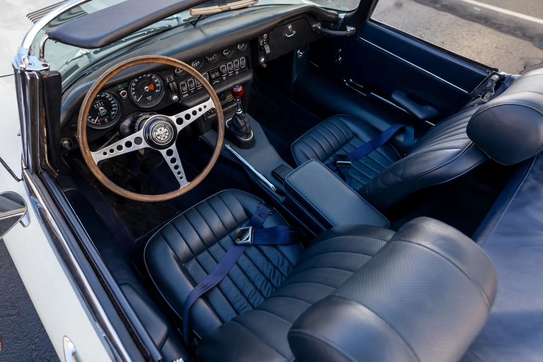 1971 Jaguar E-Type Series 2 - Image 12 of 31