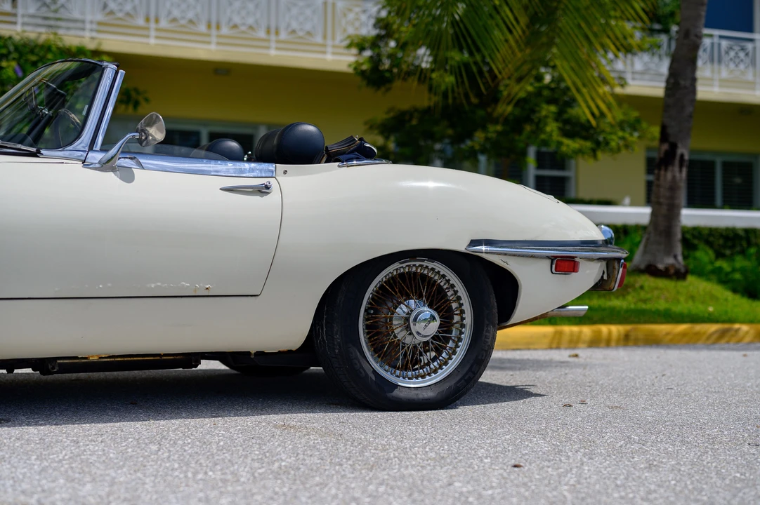 1971 Jaguar E-Type Series 2 - Image 24 of 31