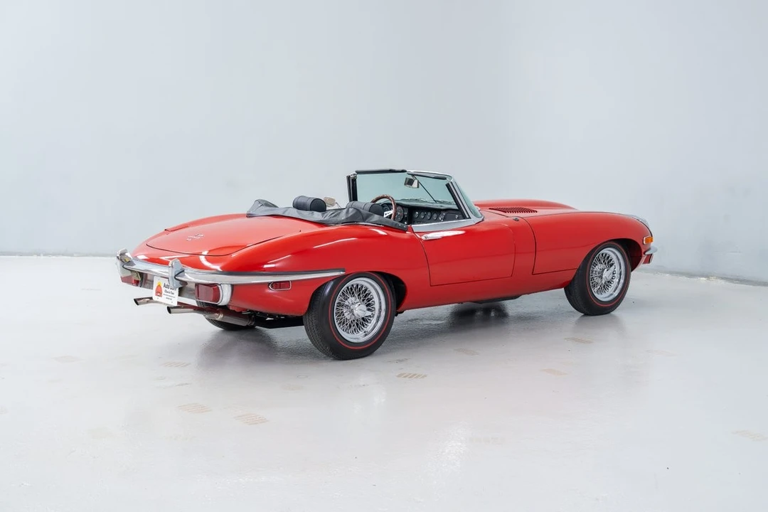 1971 Jaguar E-Type Series 2 - Image 8 of 31