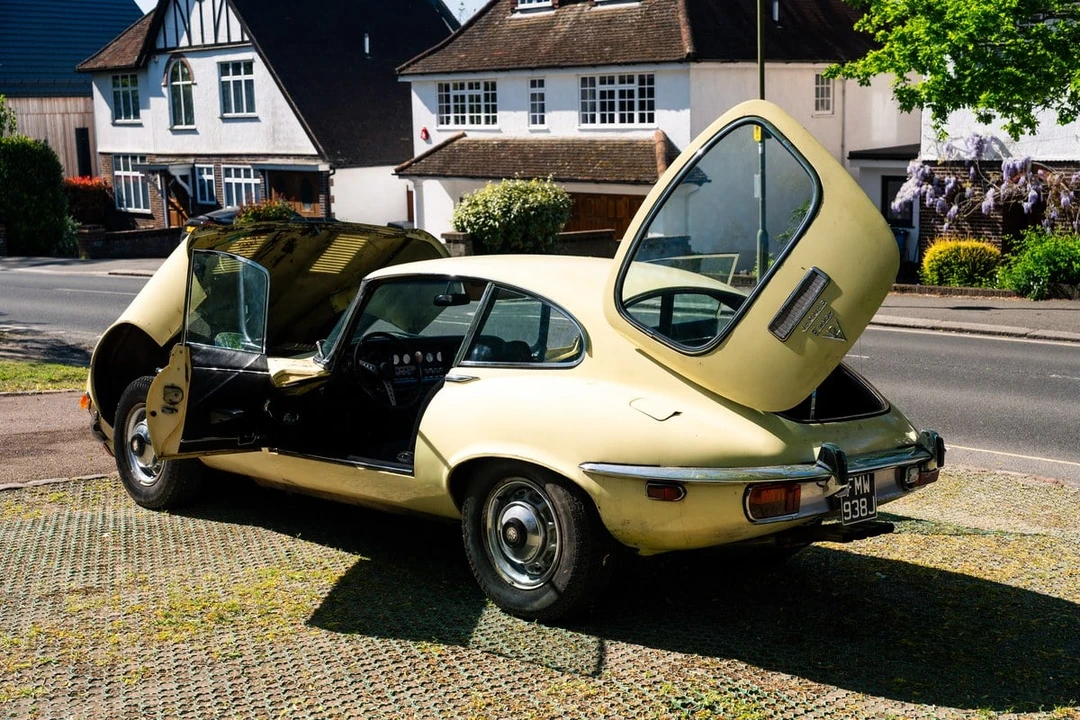 1971 Jaguar E-Type Series 3 V12 - Image 4 of 30