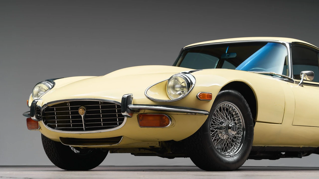 1971 Jaguar E-Type Series 3 V12 2+2 - Image 14 of 31