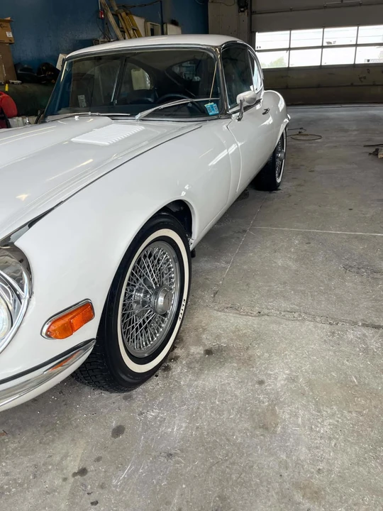 1971 Jaguar E-Type Series 3 V12 - Image 4 of 15
