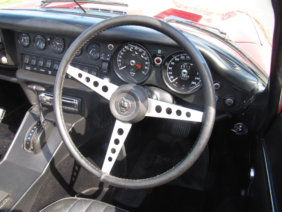 1971 Jaguar E-Type Series 3 V12 - Image 7 of 9