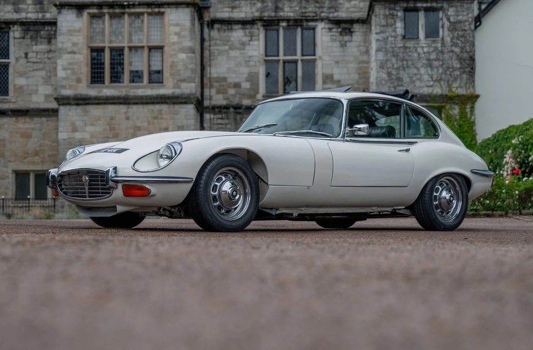 1971 Jaguar E-Type Series 3 V12 - Image 2 of 30
