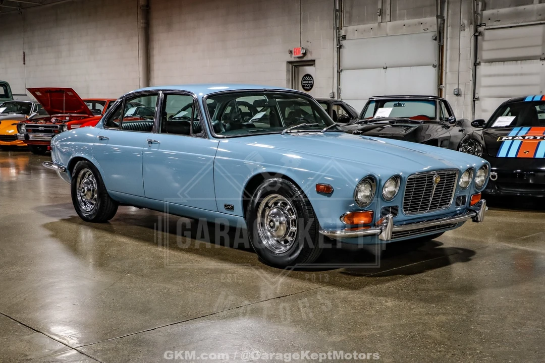 1971 Jaguar XJ Series 1 - Image 13 of 21