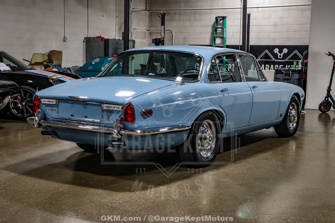 1971 Jaguar XJ Series 1 - Image 9 of 21