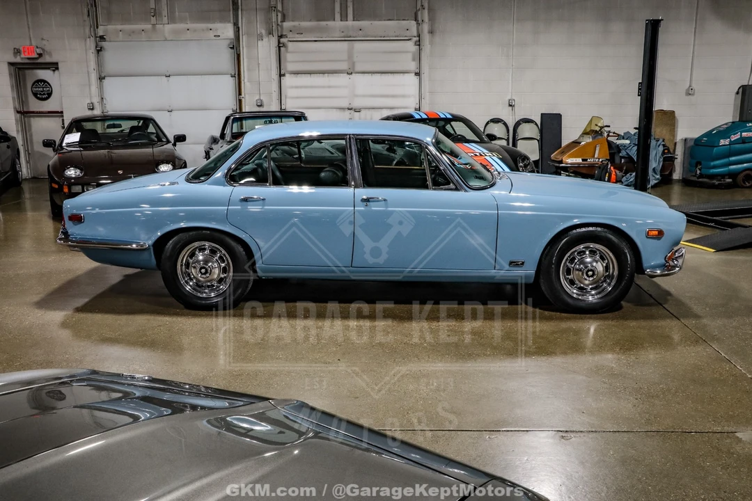 1971 Jaguar XJ Series 1 - Image 11 of 21