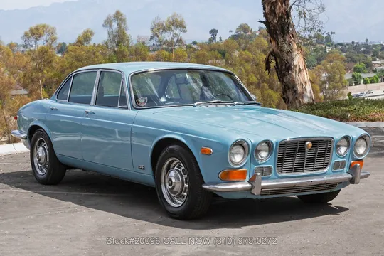 1971 Jaguar XJ6 Series I Saloon