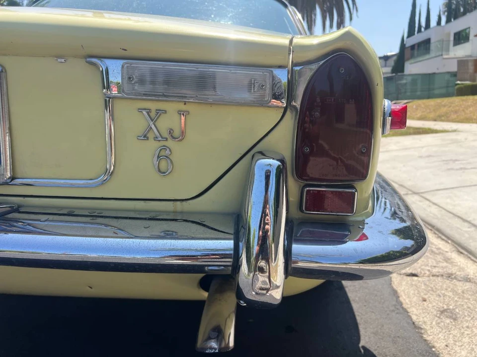 1971 Jaguar XJ Series 1 - Image 20 of 24