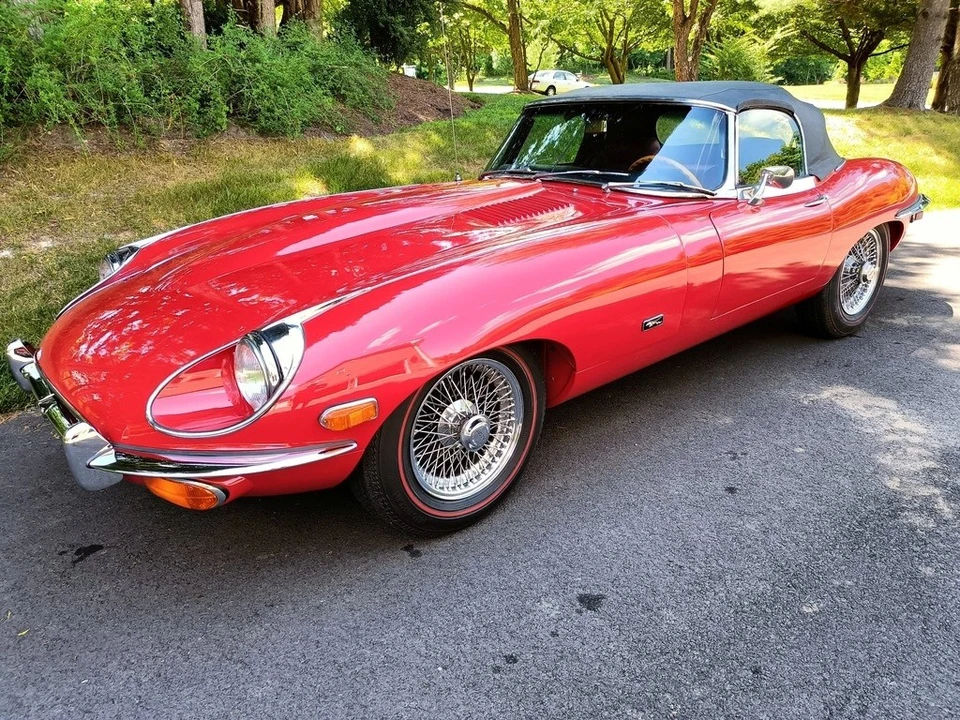 1971 Jaguar XK - Image 2 of 12