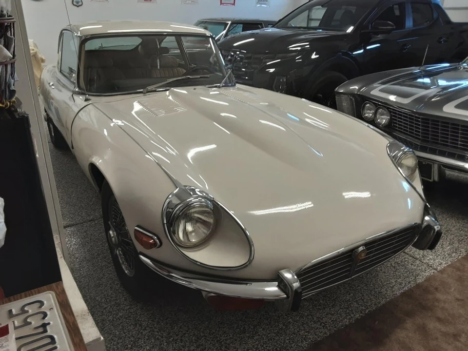 1971 Jaguar E-Type Series 3 V12 2+2 - Image 6 of 21