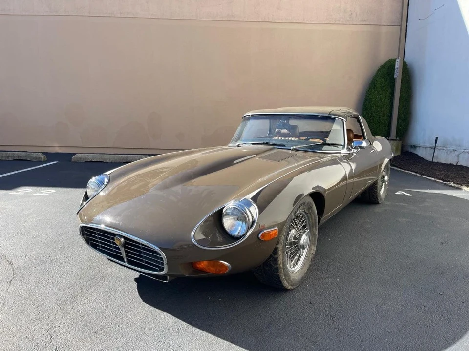 1971 Jaguar E-Type Series 3 V12 - Image 2 of 7