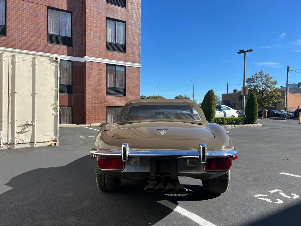 1971 Jaguar E-Type Series 3 V12 - Image 5 of 7